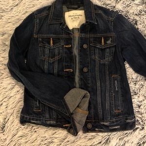 Abercrombie denim jacket (XS)